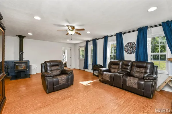 $965,000 | 1477 Bell Ford Road, Marshfield, MO 65706