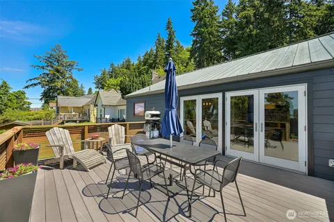 $1,375,000 | 221 North Garden Street, Bellingham, WA 98225