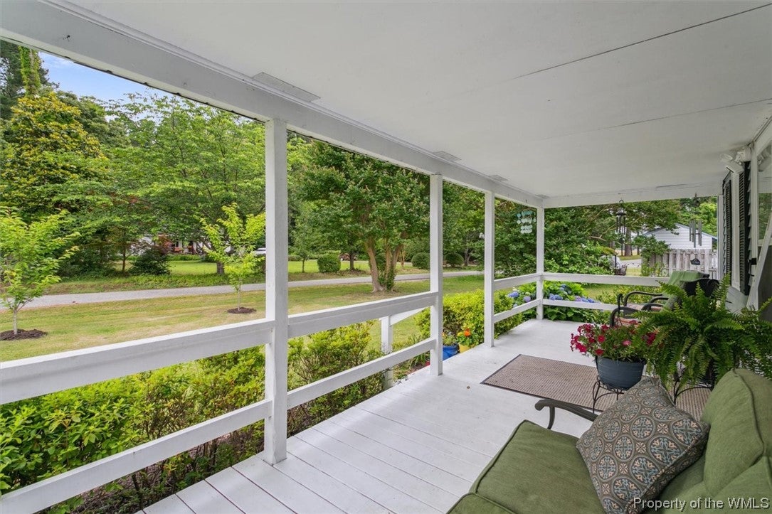 5445 Ark Road Gloucester, VA 23061 - Photo 5 of 50 Gallery Image 5