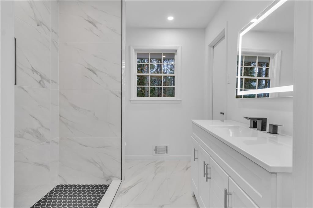 3296 Columbia Woods Drive Decatur, GA 30032 - Photo 24 of 43