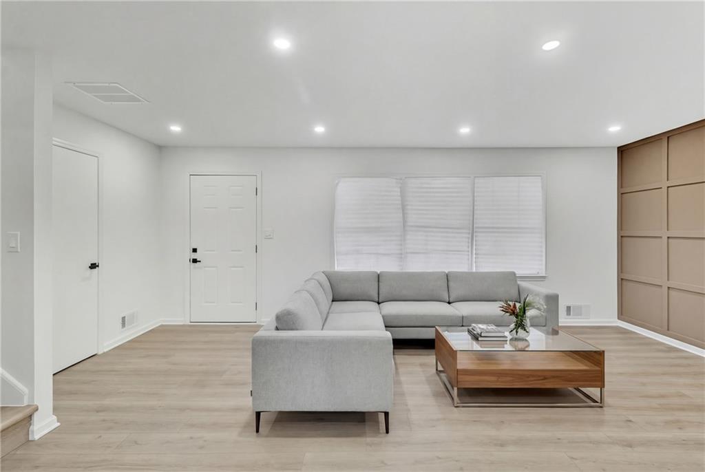 3296 Columbia Woods Drive Decatur, GA 30032 - Photo 6 of 43