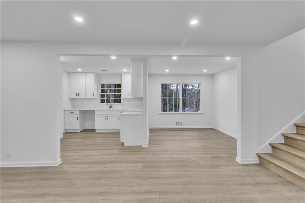 3296 Columbia Woods Drive Decatur, GA 30032 - Photo 7 of 43