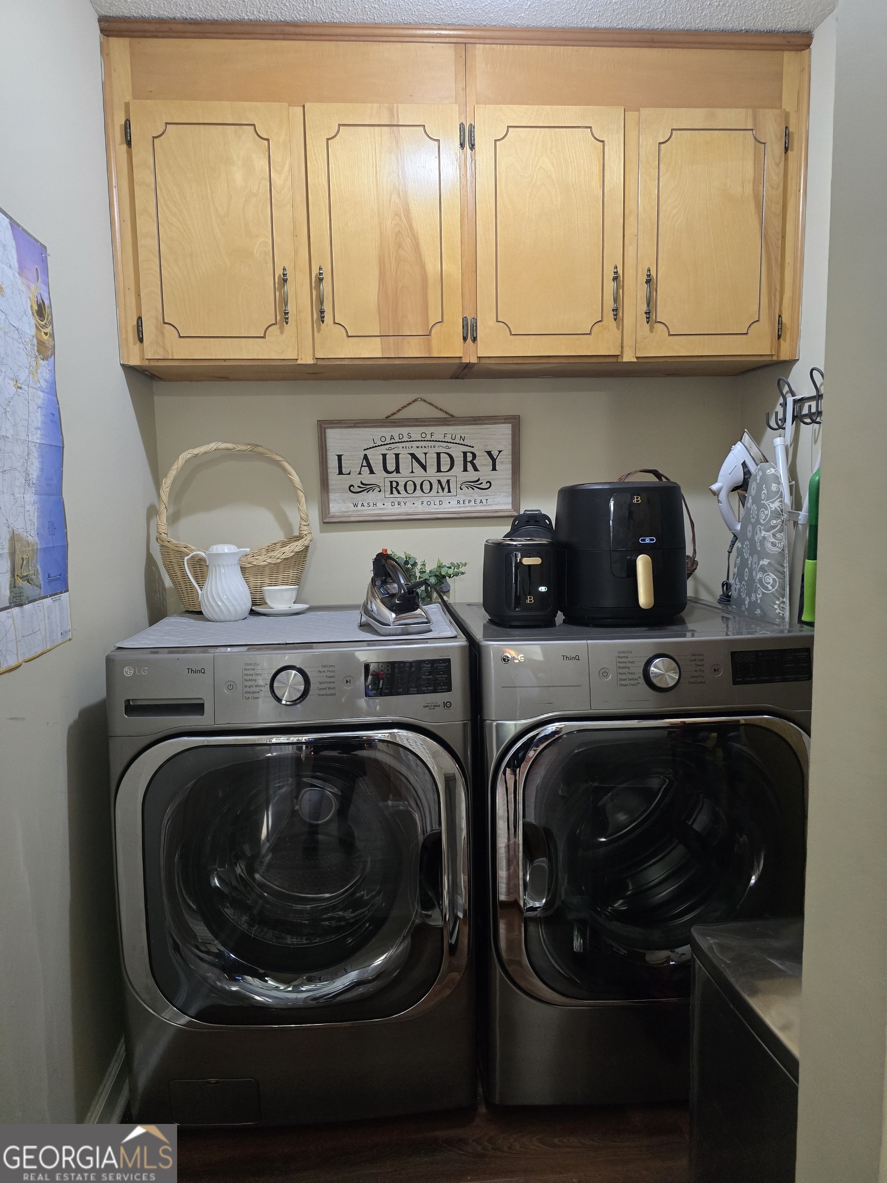 479 Mitchell Loop Bluffton, GA 39824 - Photo 40 of 51 a kitchen with washing machine and washing machine