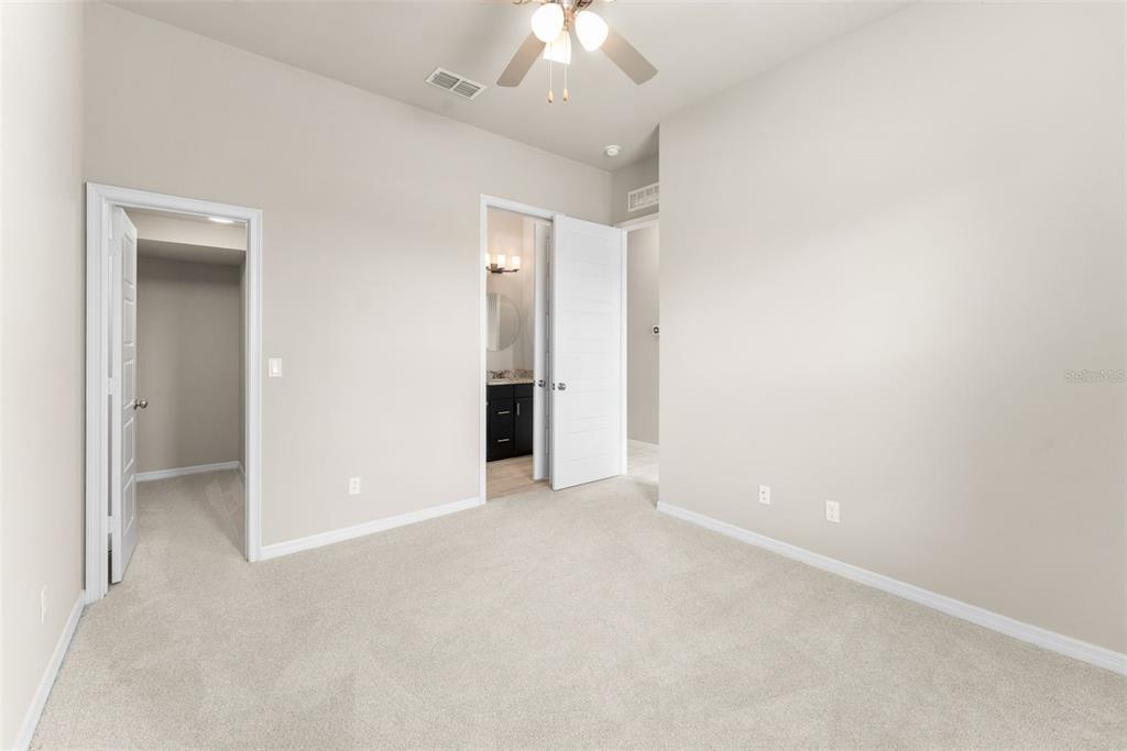 6436 Southwest 77th Street Gainesville, FL 32608 - Photo 8 of 45