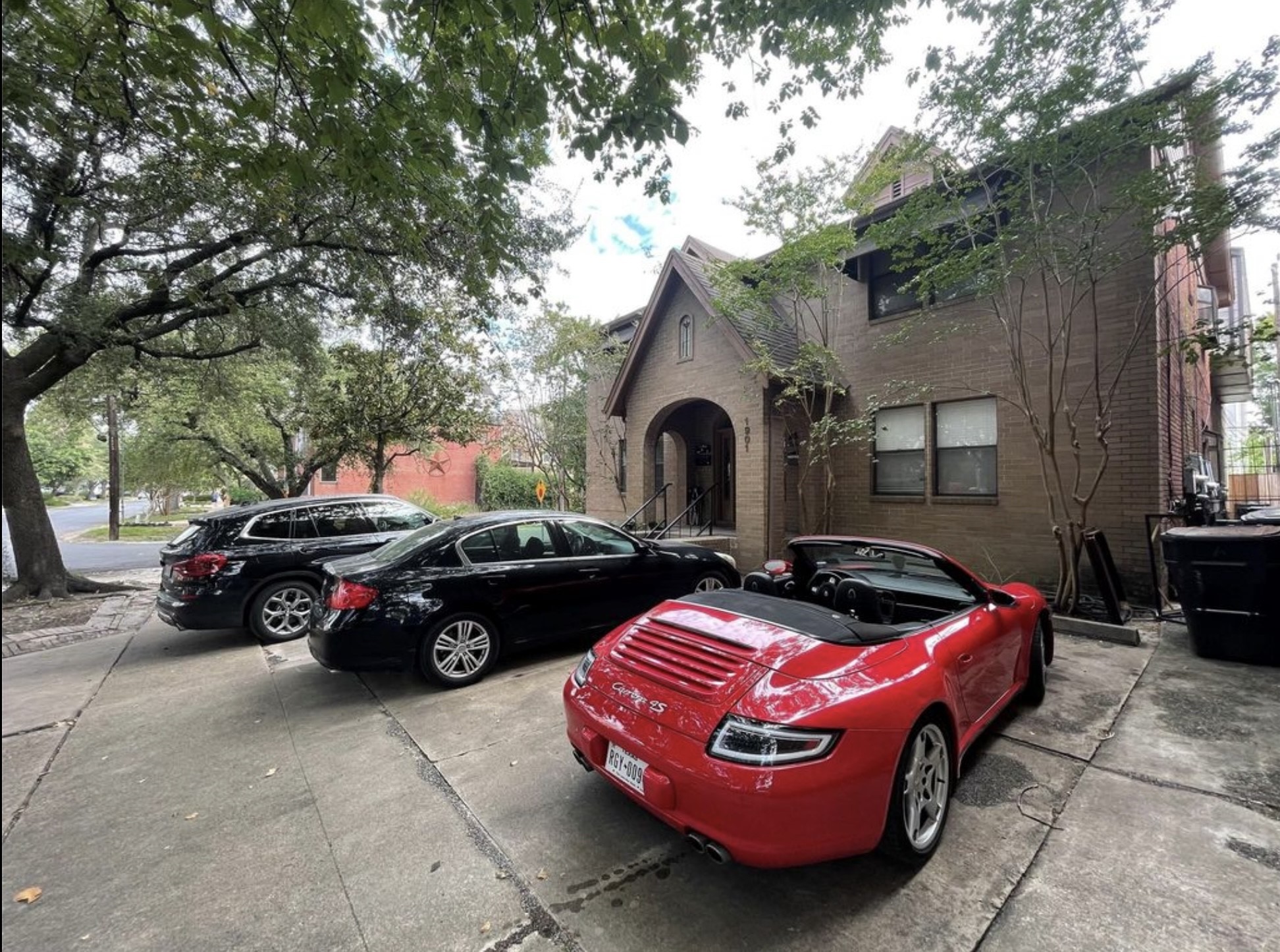 1901 Brun Street, Unit D Houston, TX 77019 - Photo 2 of 21