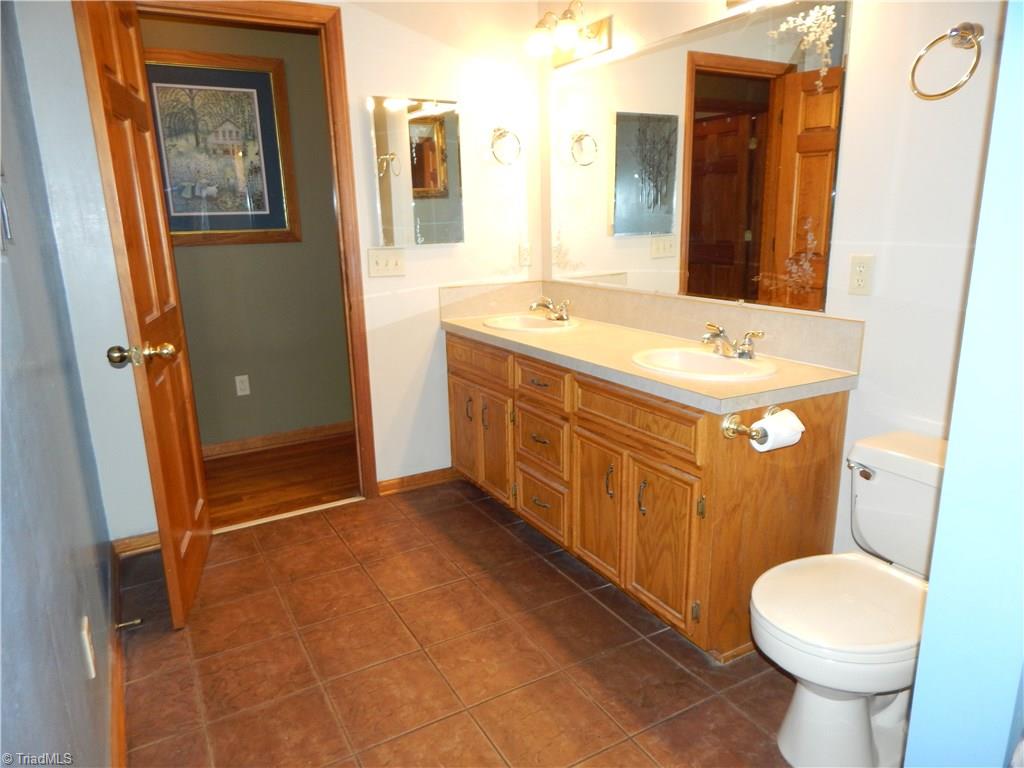 192 Sylvan Road Thurmond, NC 28683 - Photo 11 of 25 Gallery Image 11