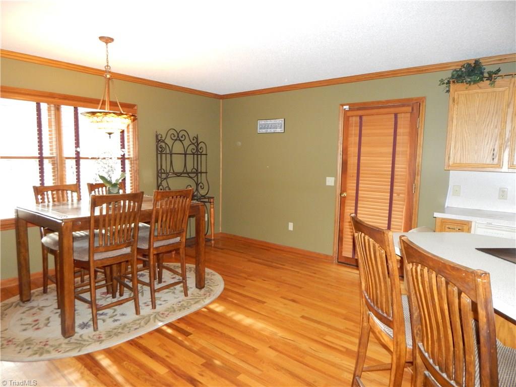 192 Sylvan Road Thurmond, NC 28683 - Photo 5 of 25 Gallery Image 5