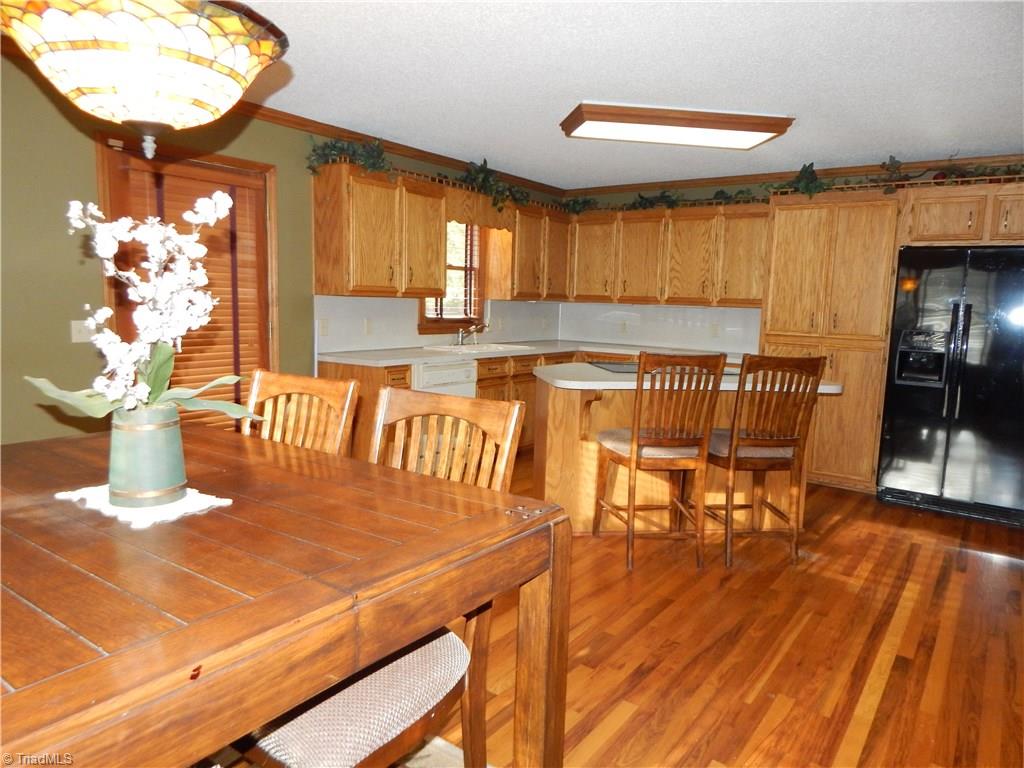 192 Sylvan Road Thurmond, NC 28683 - Photo 6 of 25 Gallery Image 6