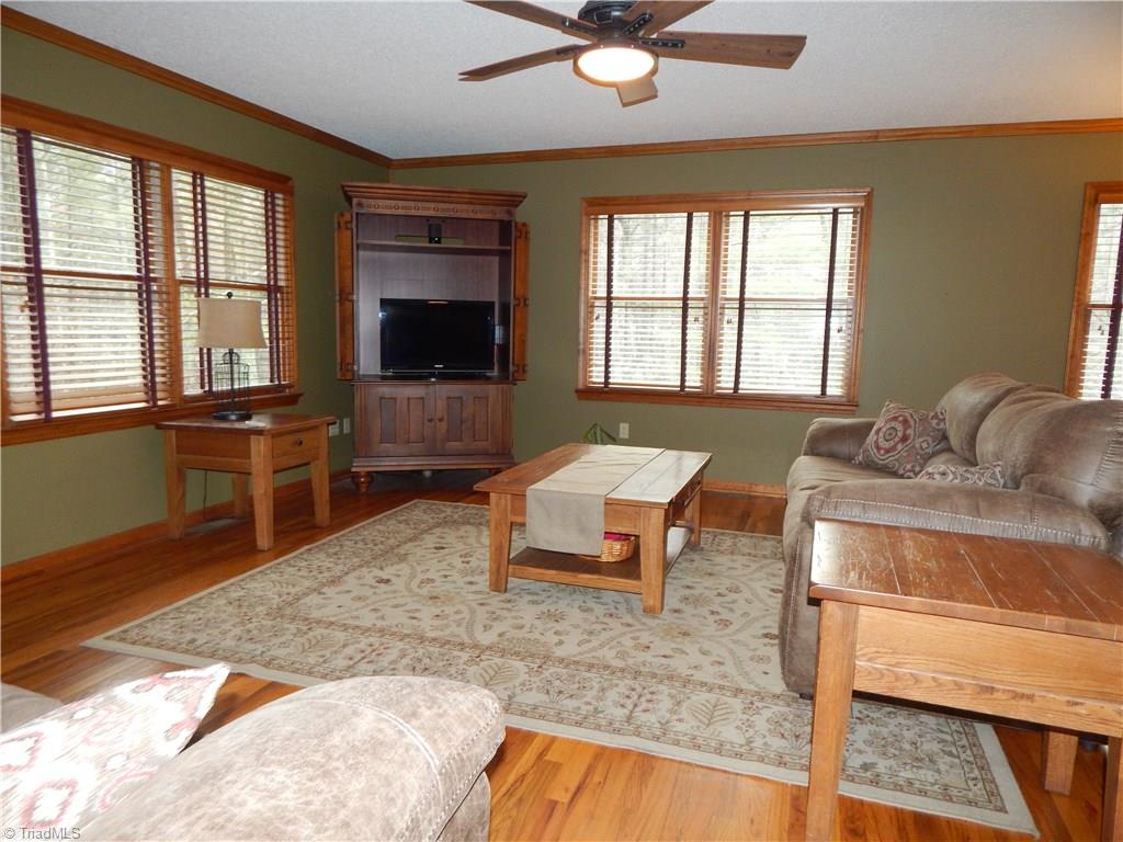 192 Sylvan Road Thurmond, NC 28683 - Photo 9 of 25 Gallery Image 9