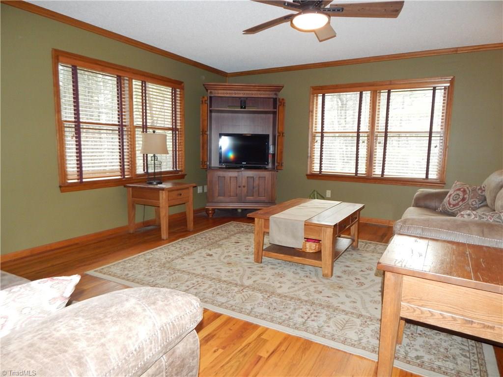 192 Sylvan Road Thurmond, NC 28683 - Photo 10 of 25 Gallery Image 10