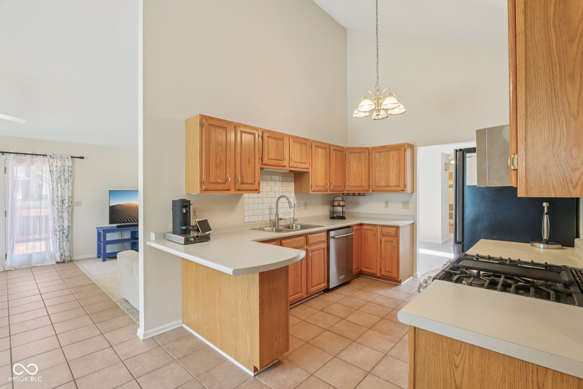 430 Oakbrook Drive Columbus, IN 47201 - Photo 18 of 51