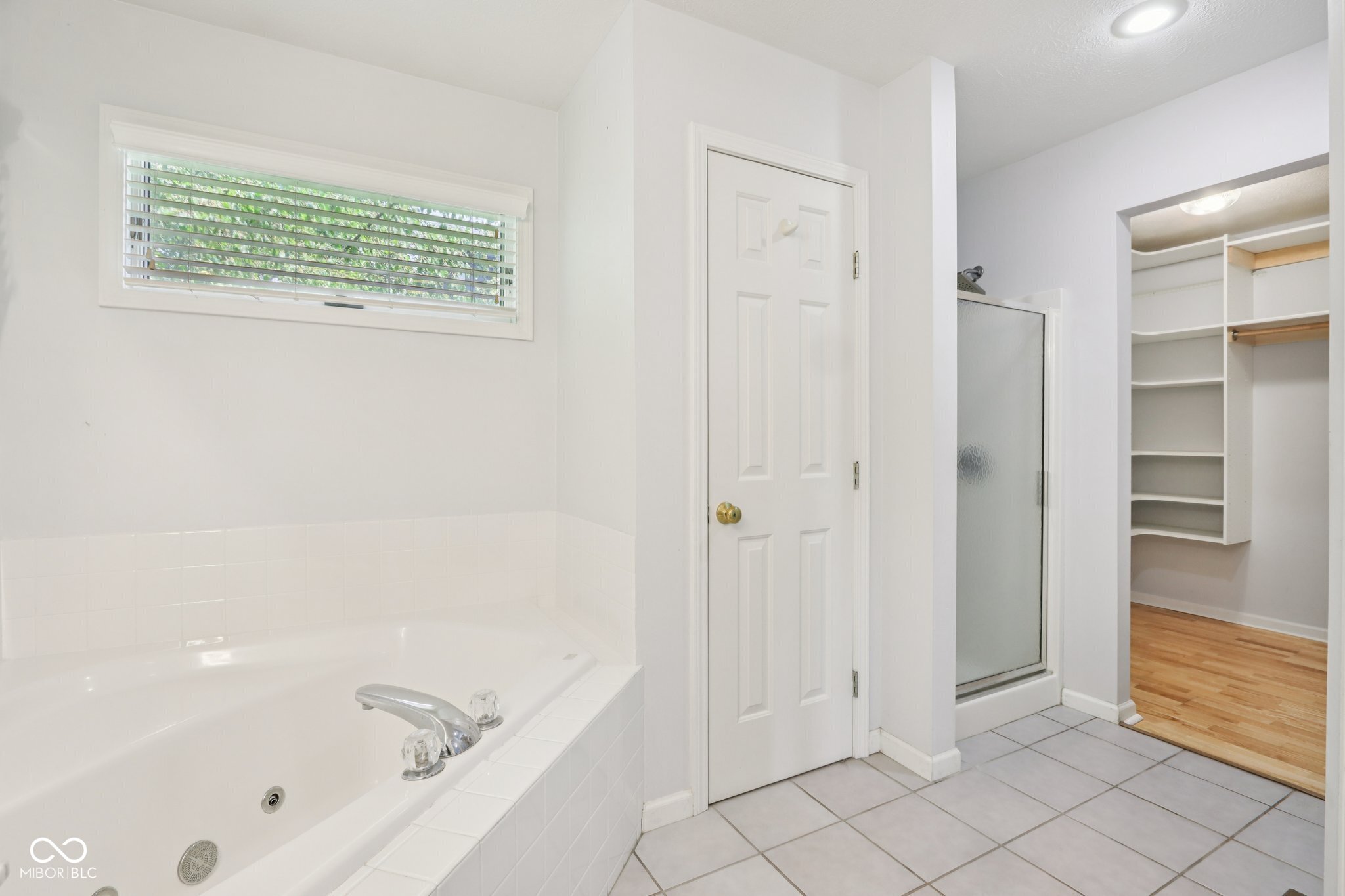 430 Oakbrook Drive Columbus, IN 47201 - Photo 33 of 51