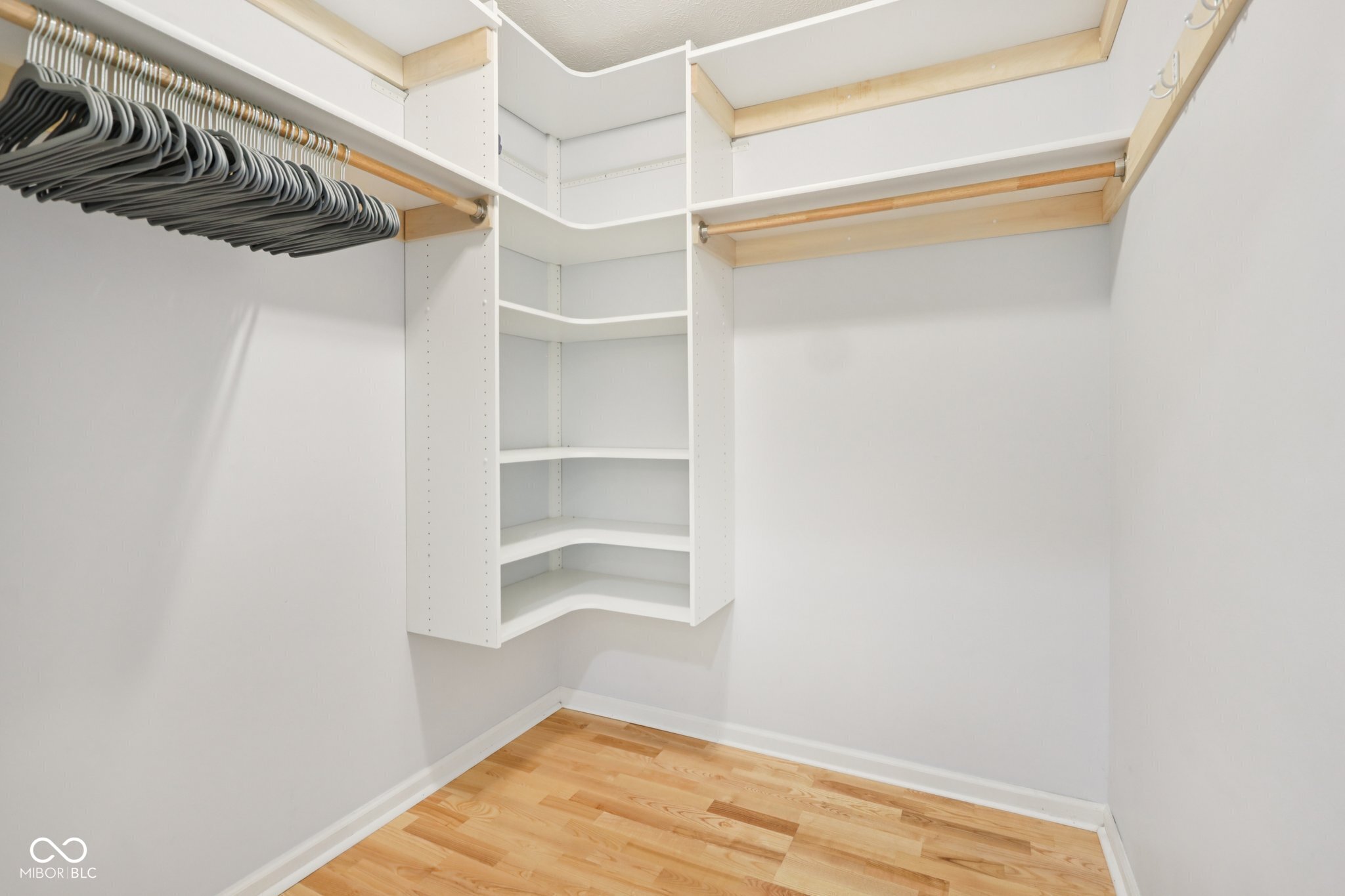 430 Oakbrook Drive Columbus, IN 47201 - Photo 34 of 51