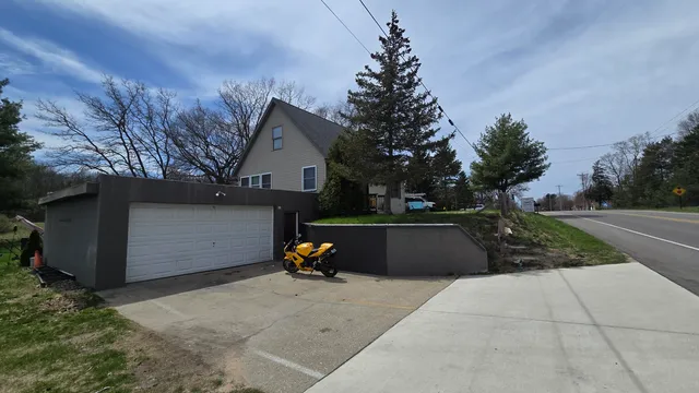 $250,000 | 721 Merkey Road West, Manistee, MI 49660