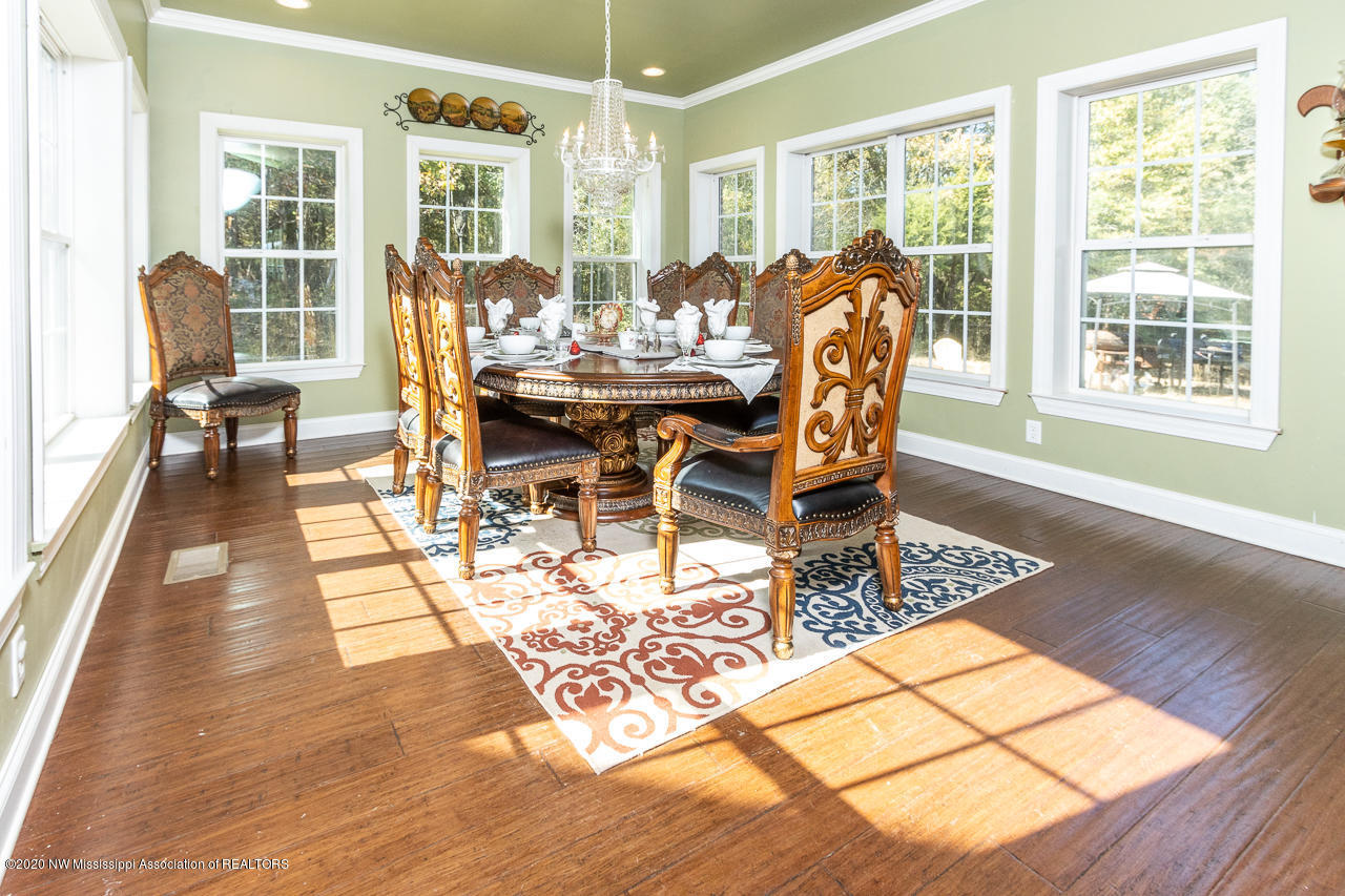 14525 Leavell Road Byhalia, MS 38611 - Photo 16 of 38 Dining Room