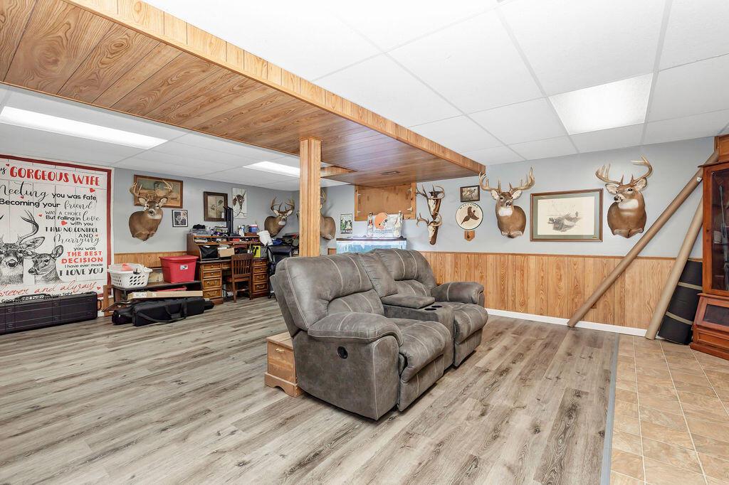 887 Blacksnake Road Utica, OH 43080 - Photo 31 of 60 26-RecRoom