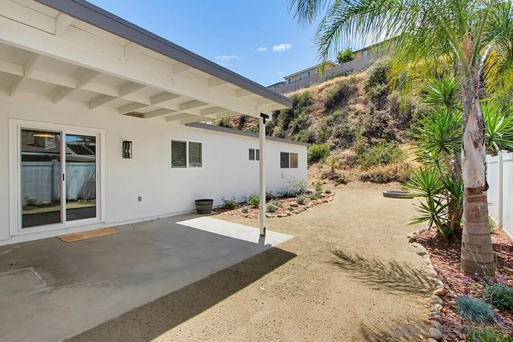 8740 Vanguard Place Lakeside, CA 92040 - Photo 35 of 44