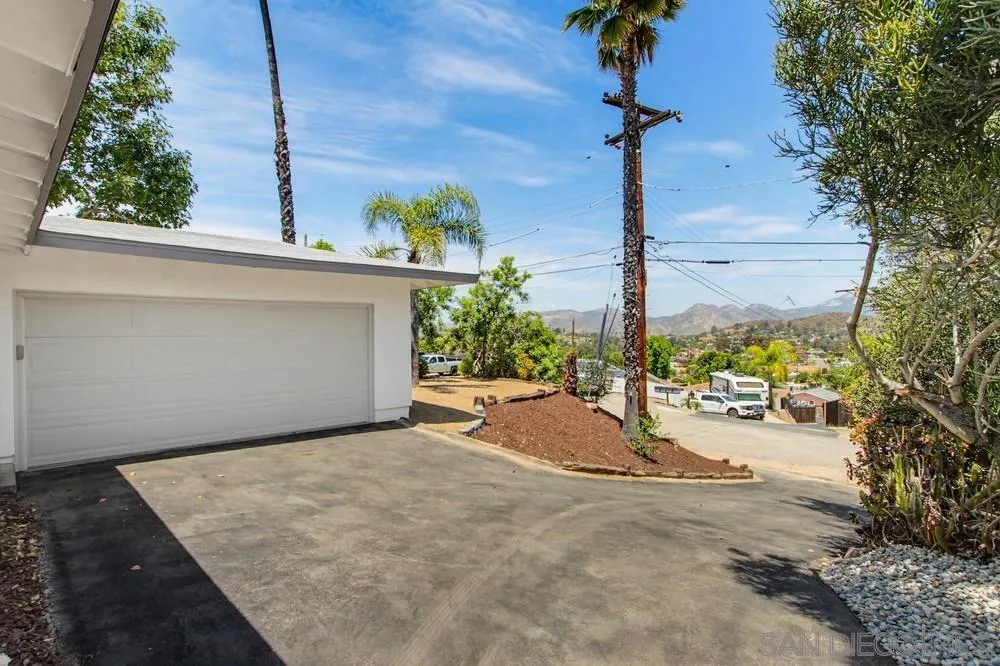 8740 Vanguard Place Lakeside, CA 92040 - Photo 43 of 44