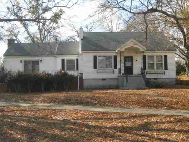 513 St Mark Road Taylors, SC 29687 - Photo 1 of 13