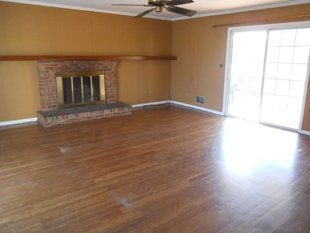 513 St Mark Road Taylors, SC 29687 - Photo 4 of 13