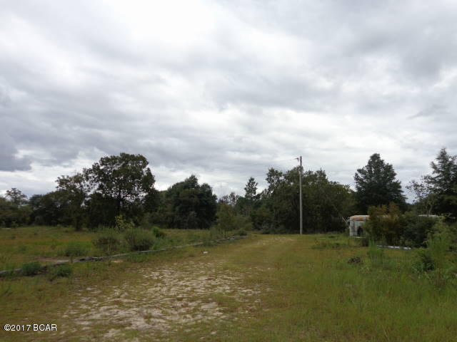 4084 Singer Road Youngstown, FL 32466 - Photo 29 of 64 Gallery Image 29