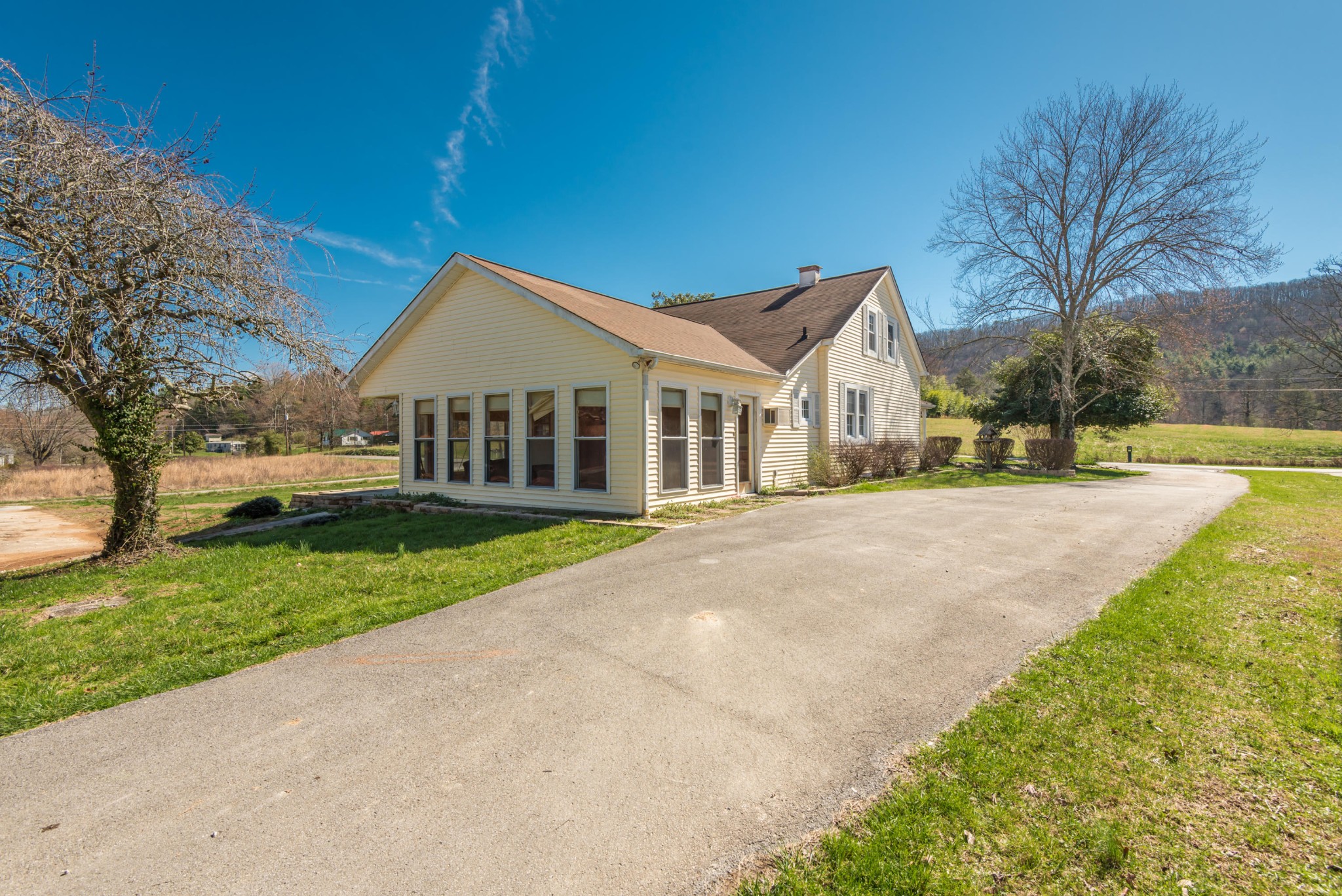 526 Back Valley Road Oliver Springs, TN 37840 - Photo 25 of 27 Gallery Image 25
