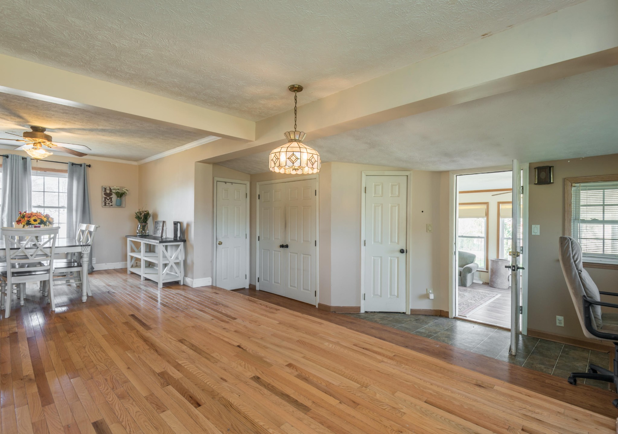 526 Back Valley Road Oliver Springs, TN 37840 - Photo 7 of 27 Gallery Image 7