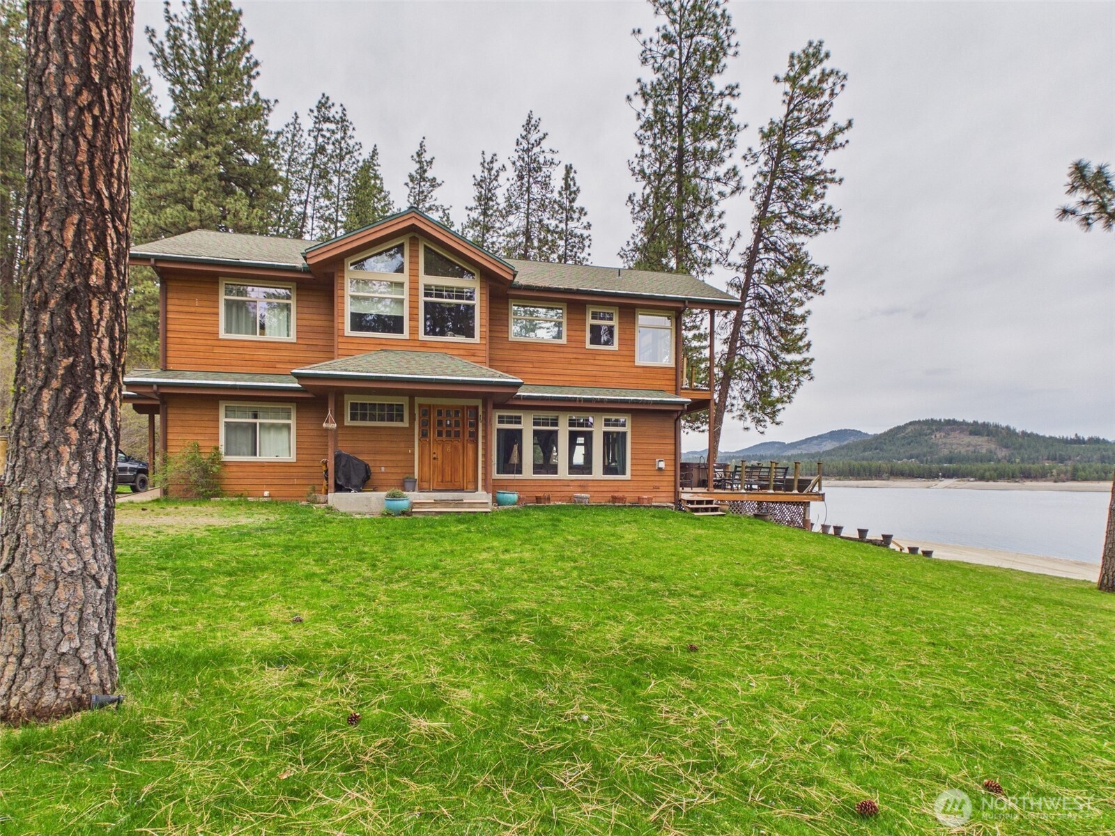 6 Sherman Homes Spur Road Kettle Falls, WA 99141 - Photo 2 of 40