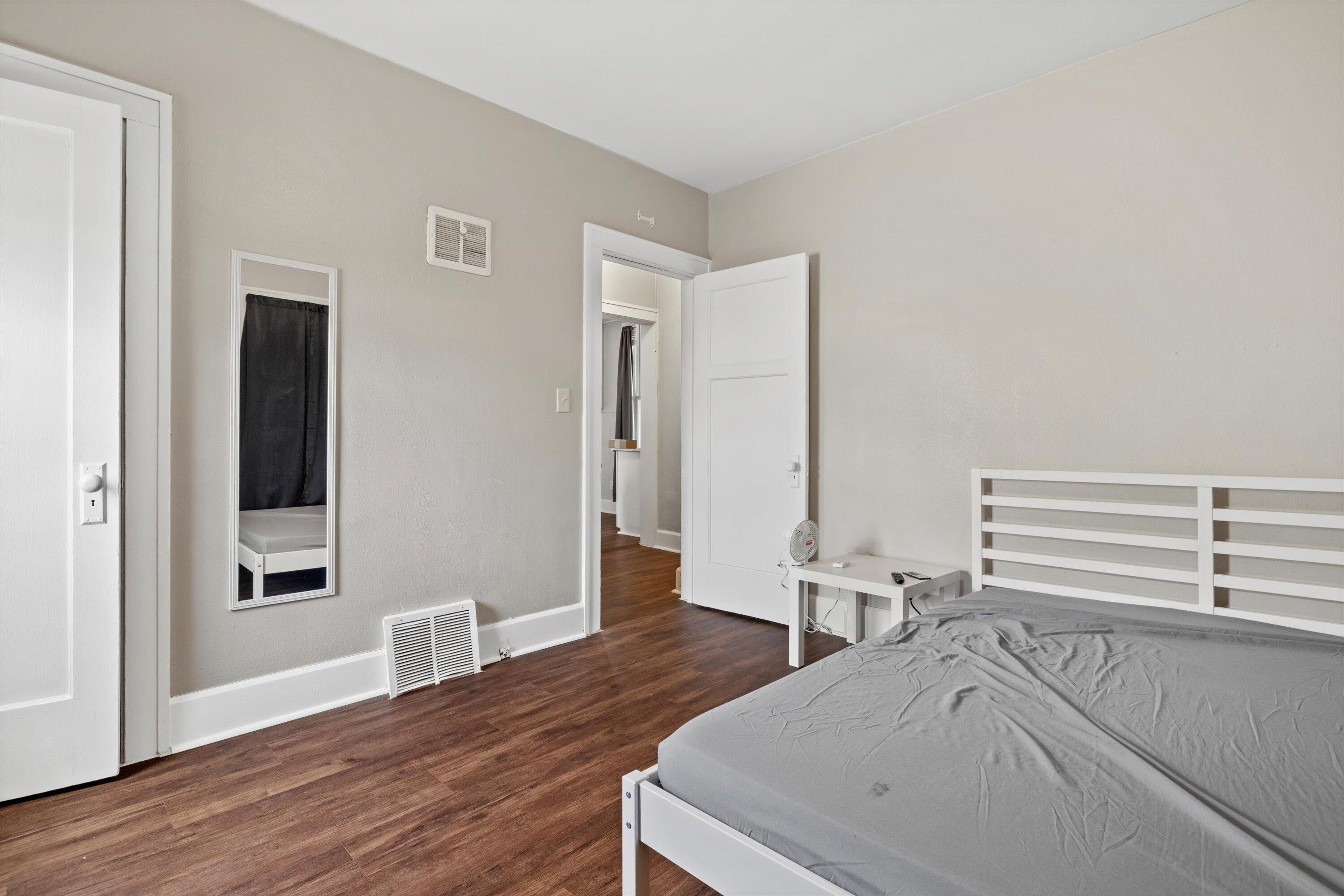 1220 North Wisconsin Street Racine, WI 53402 - Photo 8 of 24 Bedroom