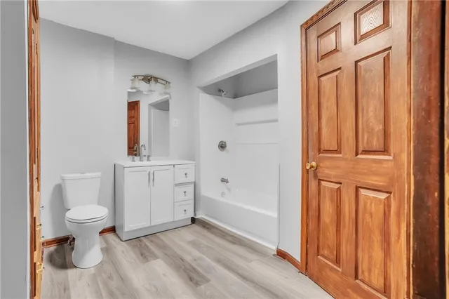 $155,000 | 142 East Garfield Avenue, New Castle, PA 16105