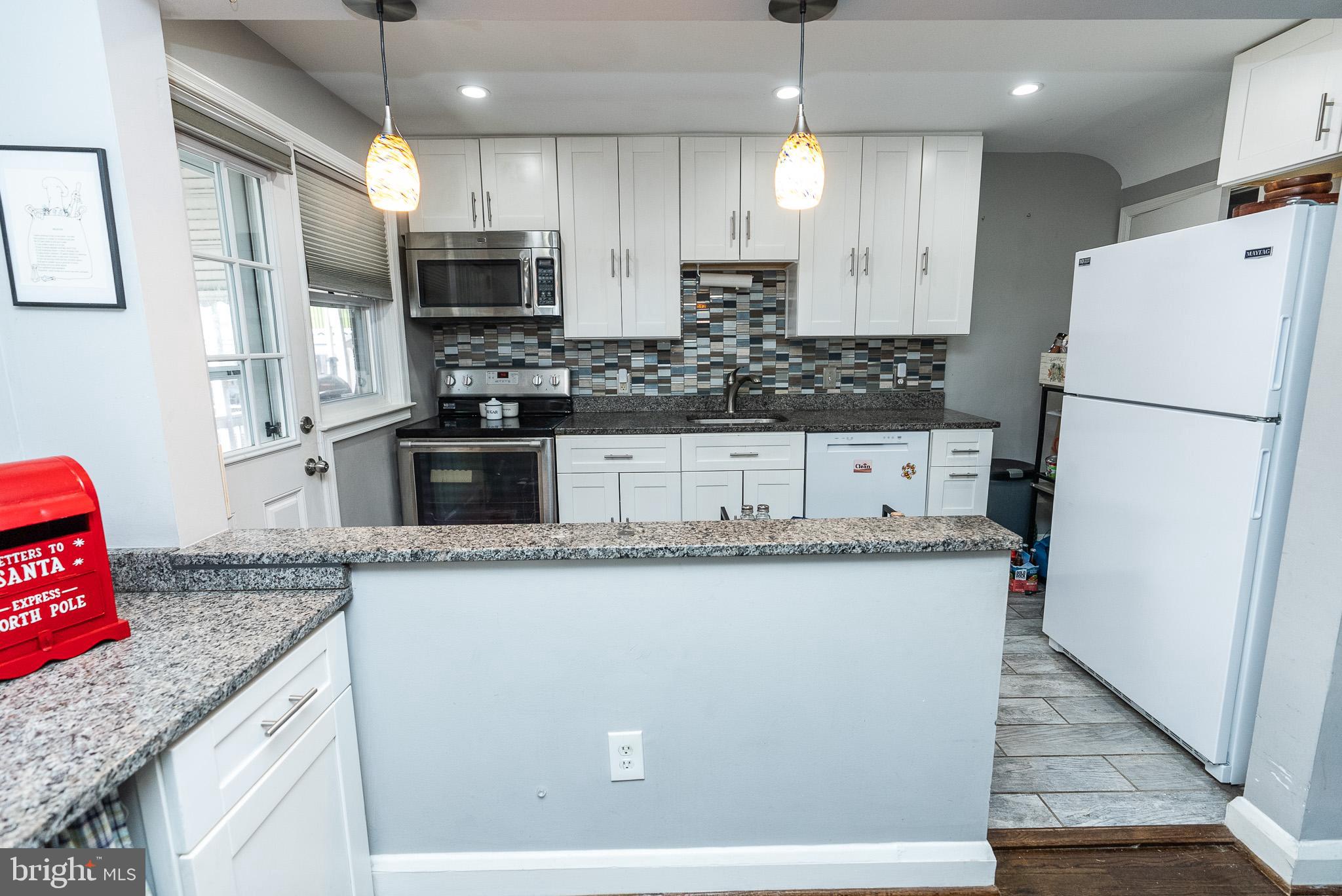 2333 Searles Road Dundalk, MD 21222 - Photo 8 of 28