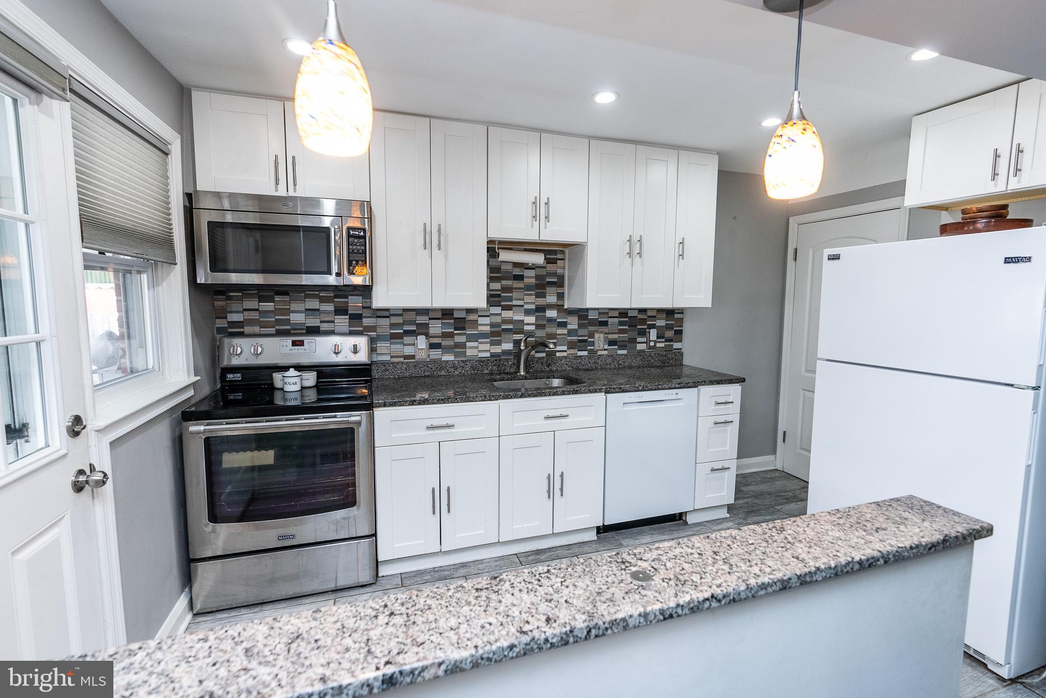 2333 Searles Road Dundalk, MD 21222 - Photo 10 of 28