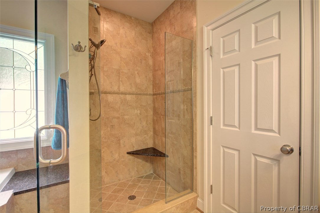1007 Calthrop Neck Road Yorktown, VA 23693 - Photo 16 of 32