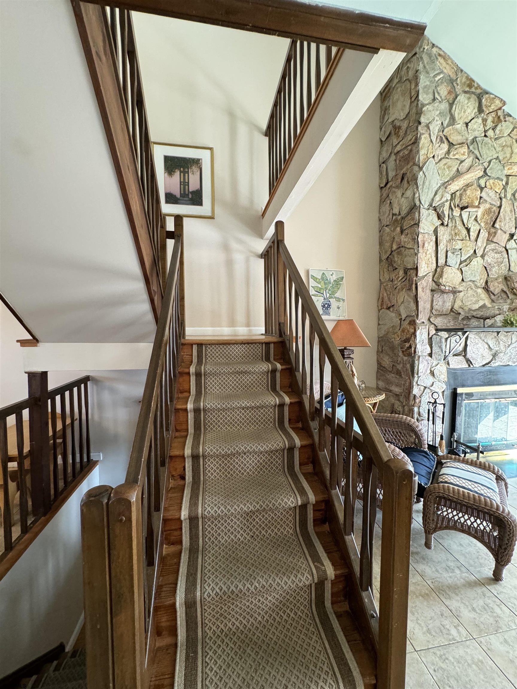 25 Beacon Lane Brigantine, NJ 08203 - Photo 25 of 36 a view of entryway