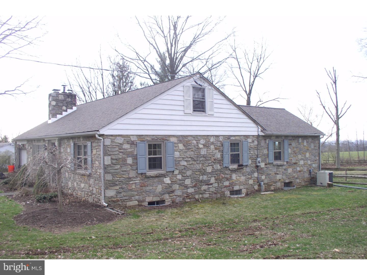 460 Smokepipe Road Souderton, PA 18964 - Photo 2 of 9 Exterior Side