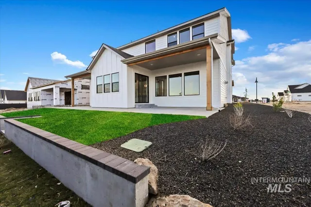 $1,079,000 | 2228 North Palaestra Avenue, Eagle, ID 83616