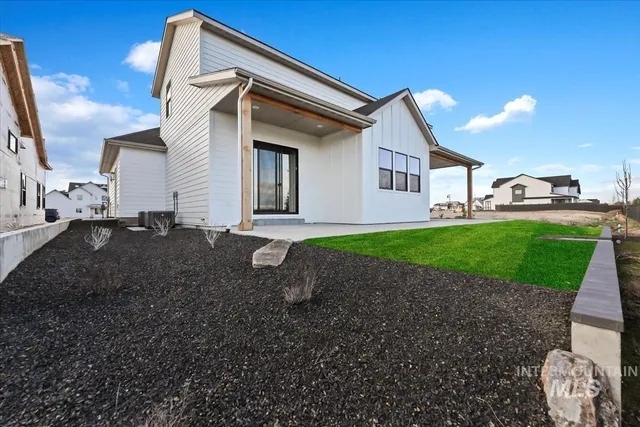 $1,079,000 | 2228 North Palaestra Avenue, Eagle, ID 83616