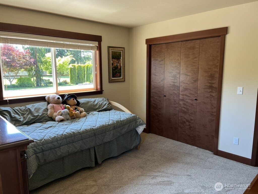 2901 South Bay Road Northeast Olympia, WA 98506 - Photo 22 of 40