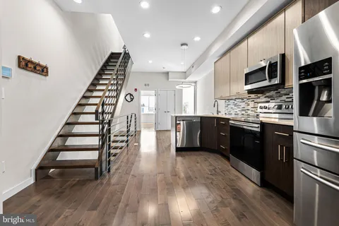 $315,000 | 1822 Federal Street, Unit 3, Philadelphia, PA 19146