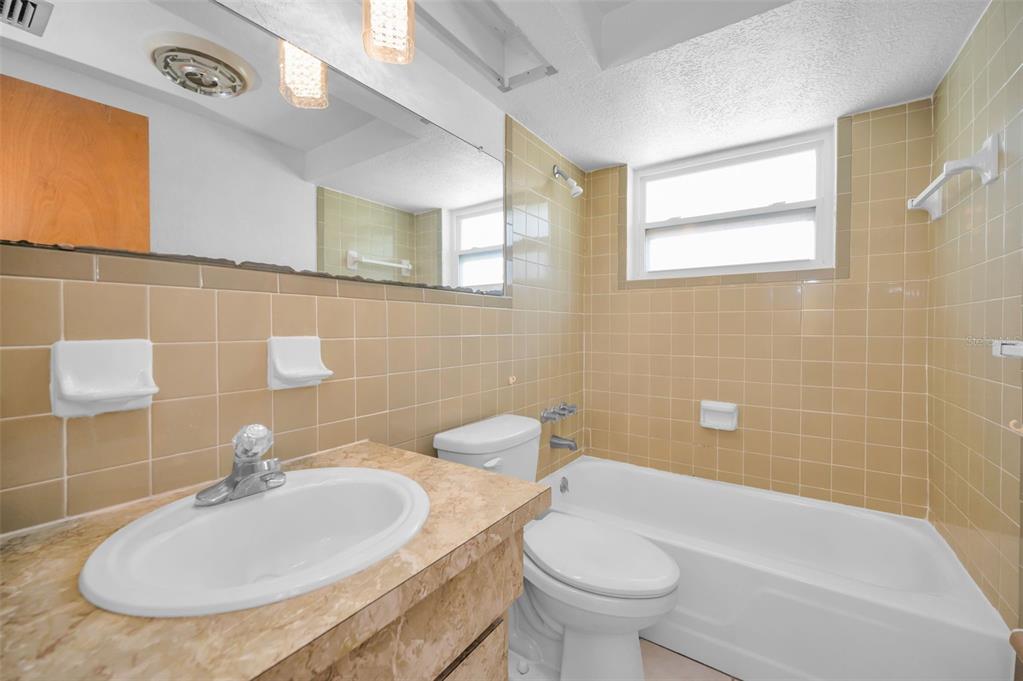6136 11th Avenue New Port Richey, FL 34653 - Photo 28 of 39 Gallery Image 28