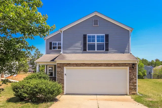 $2,045 | 78 Valleyfield Drive, Clayton, NC 27527