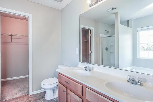 $2,045 | 78 Valleyfield Drive, Clayton, NC 27527