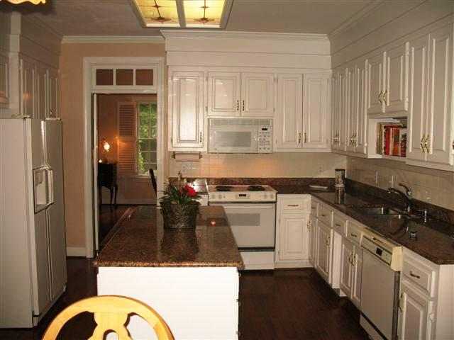 307 Block House Road Greenville, SC 29615 - Photo 8 of 15 Gallery Image 8
