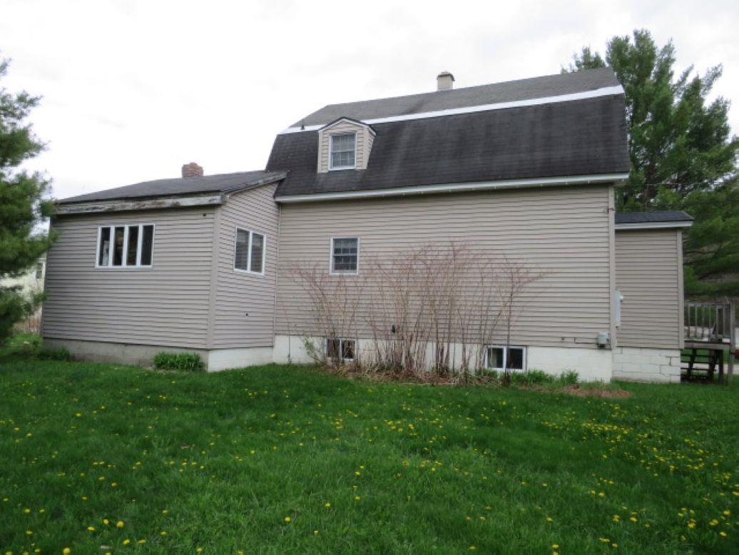 25 Turcotte Street Berlin, NH 03570 - Photo 3 of 18