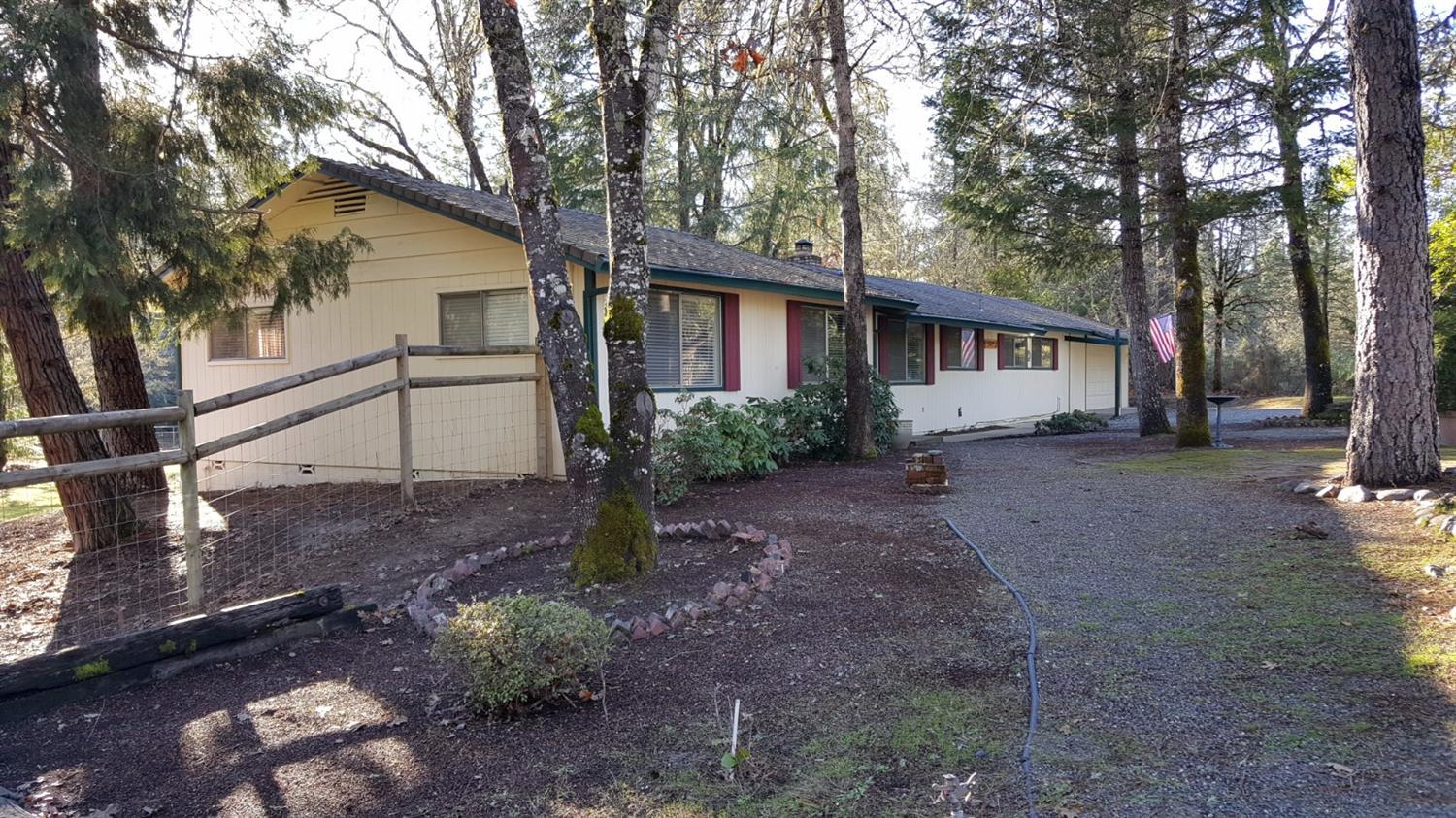 1257 Robertson Bridge Road Grants Pass, OR 97526 - Photo 3 of 35 Additional Photo
