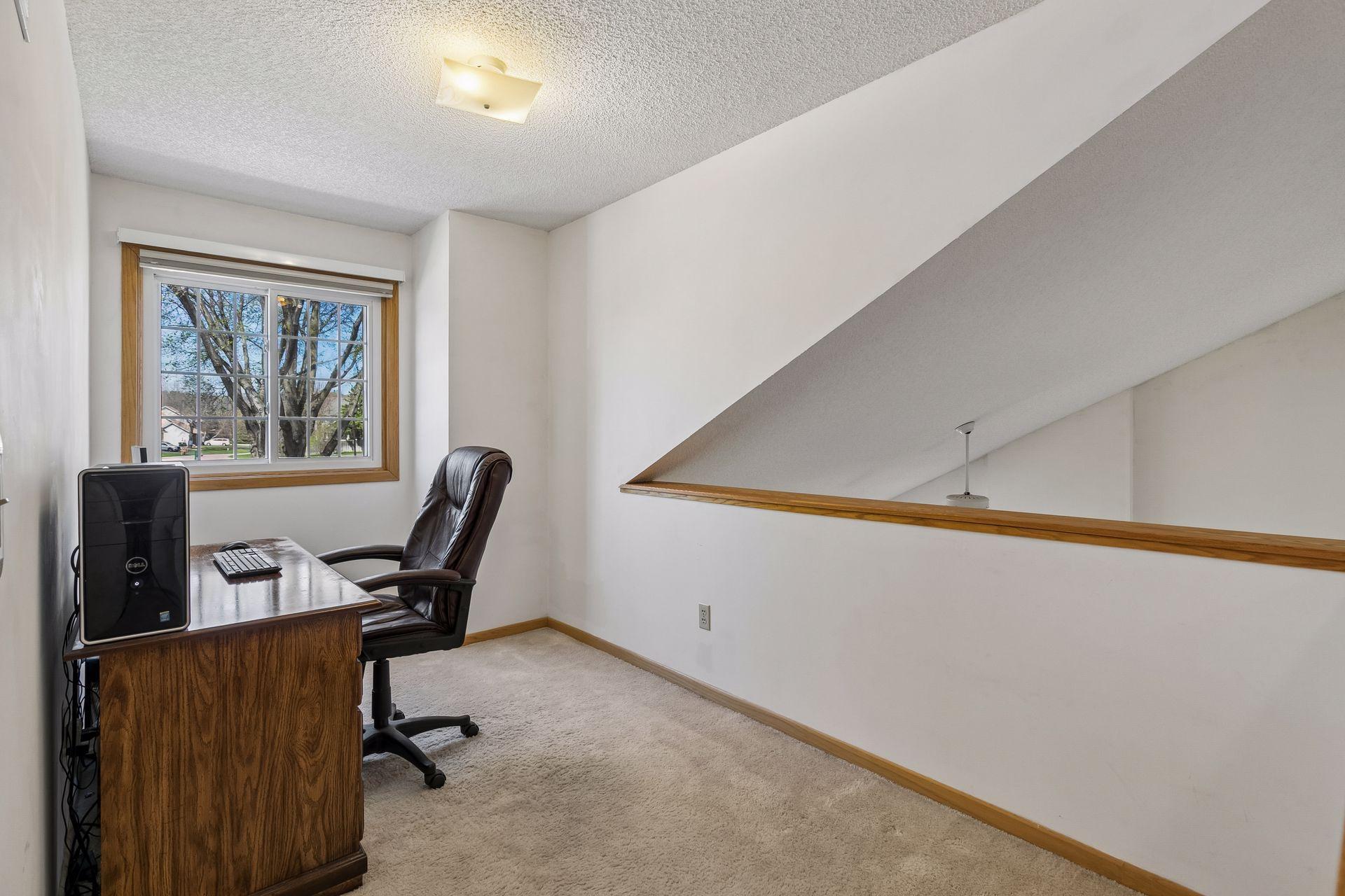 12750 Edgewater Path Apple Valley, MN 55124 - Photo 17 of 37