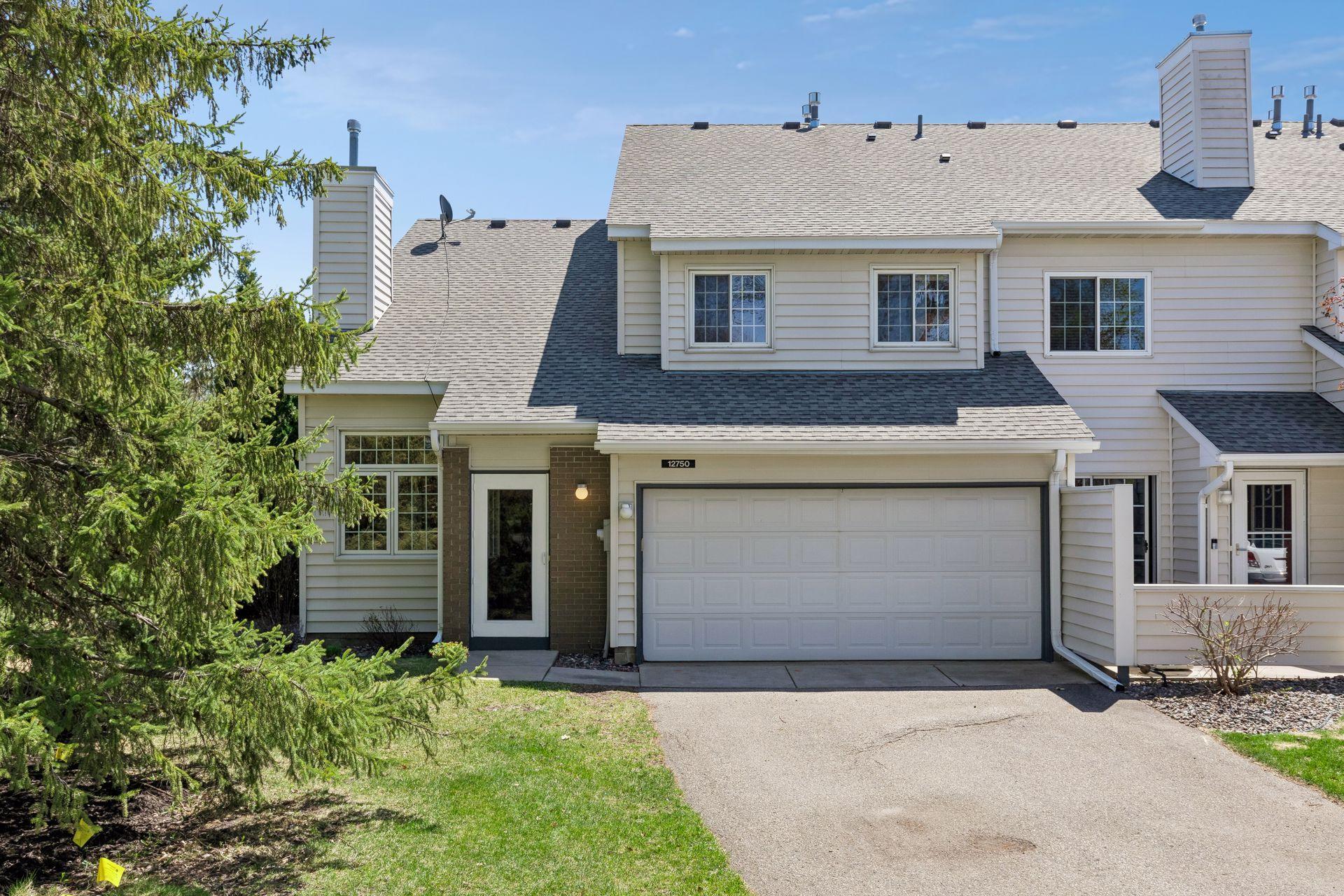 12750 Edgewater Path Apple Valley, MN 55124 - Photo 2 of 37