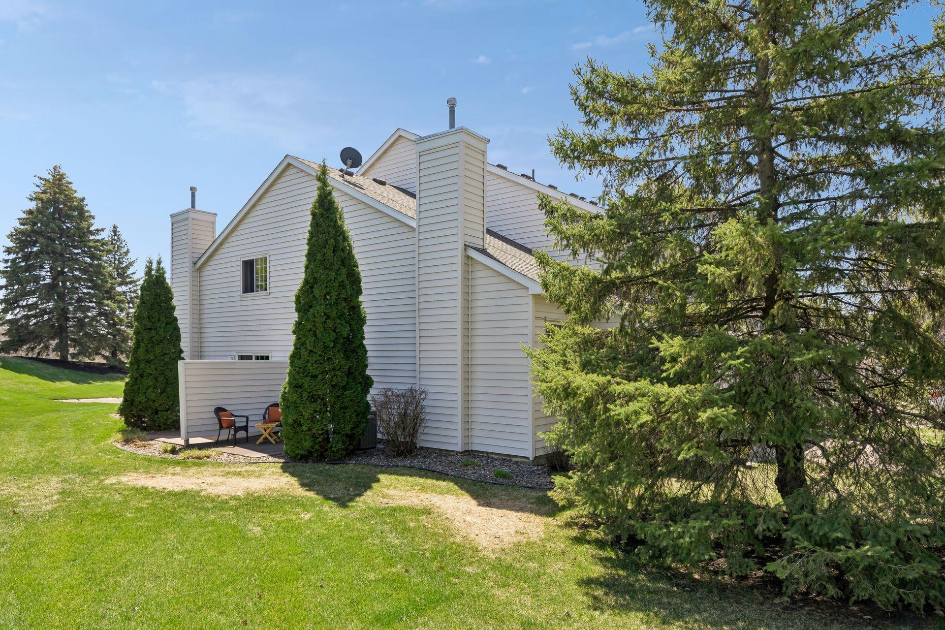 12750 Edgewater Path Apple Valley, MN 55124 - Photo 26 of 37