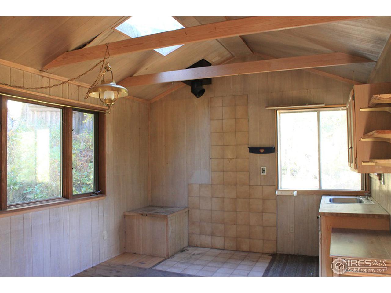 31433 Buckhorn Road Bellvue, CO 80512 - Photo 11 of 39 Gallery Image 11