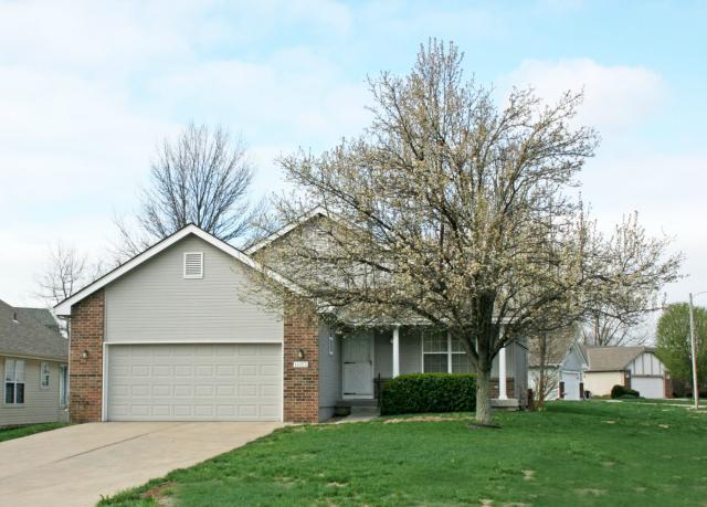 1053 Southwest 8th Circle Lee's Summit, MO 64081 - Photo 1 of 1